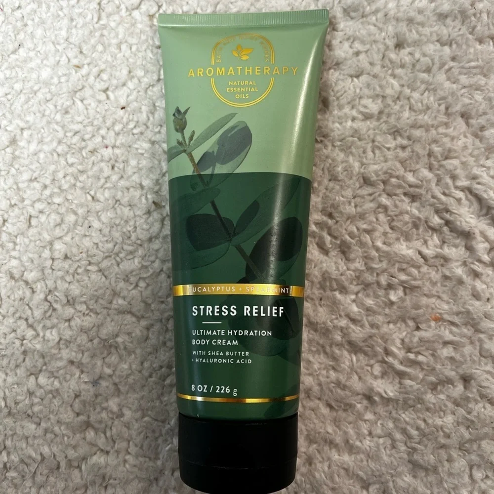 Bath & Body Eucalyptus Spearmint Aromatherapy Body Wash, Creme, Sleep Oil Mist